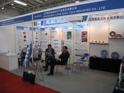國(guó)內(nèi)磨料磨具企業(yè)參展CIMT2009熱度不減
