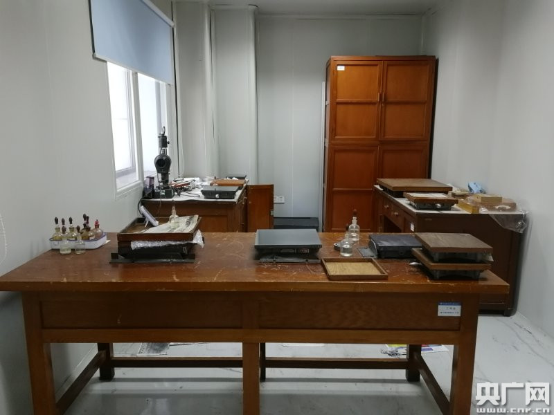 大國工匠航天研磨師葉輝：誤差0.05微米 比智能機器精準10倍