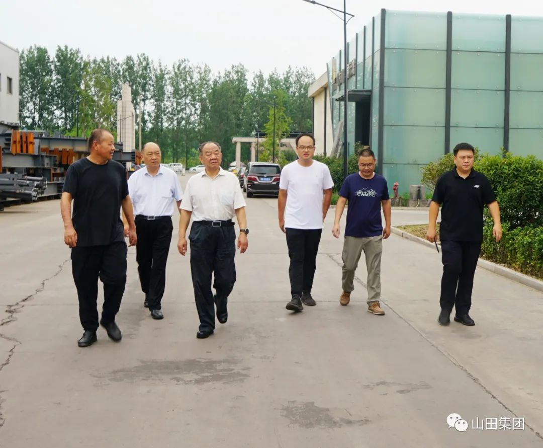 山東省人力資源發展促進會會長夏魯青一行蒞臨山田集團調研