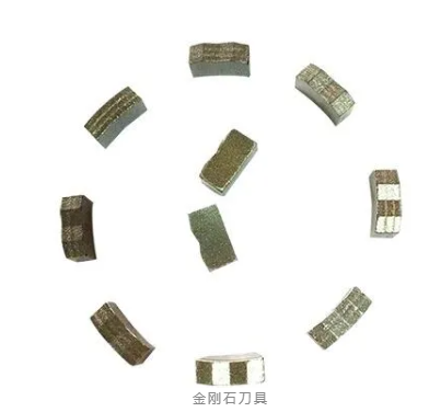 金剛石刀具，為何穩(wěn)坐精密加工“一把刀”的位置？